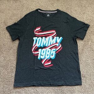 NWOT Tommy Hilfiger Men's Dark Grey Crew Neck Half Sleeves T-shirt sz XL